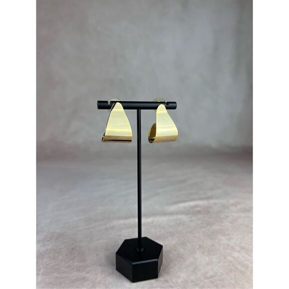 Vintage Jewelry - Vintage 1980s Gold Tone Earrings Gold Teardrop Waterdrop